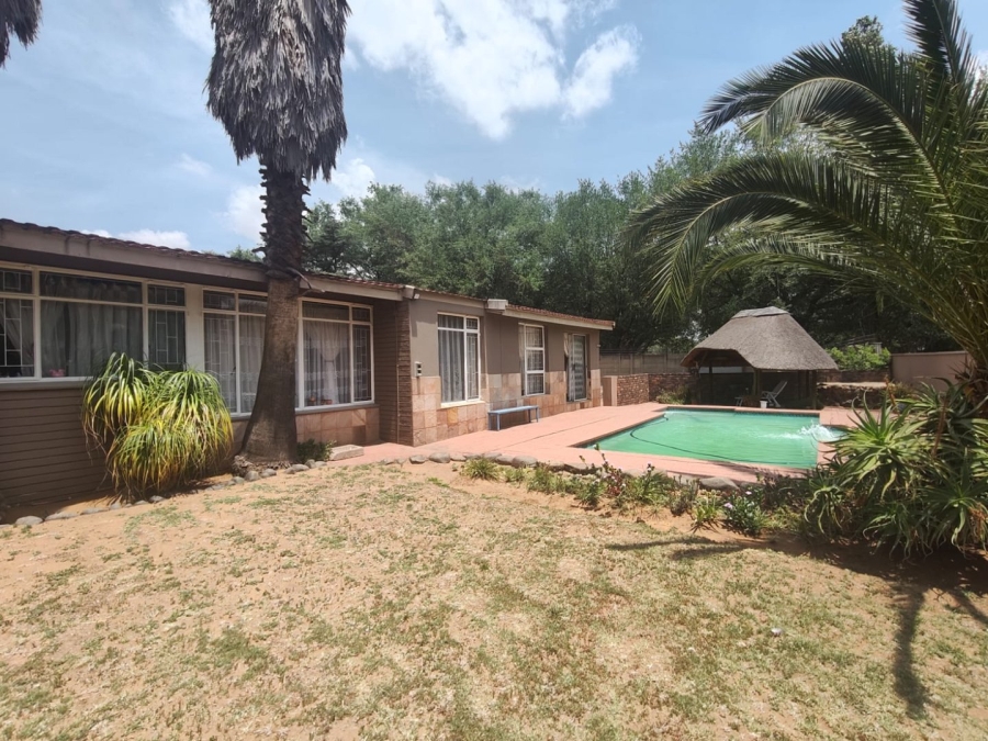 3 Bedroom Property for Sale in Sasolburg Ext 15 Free State